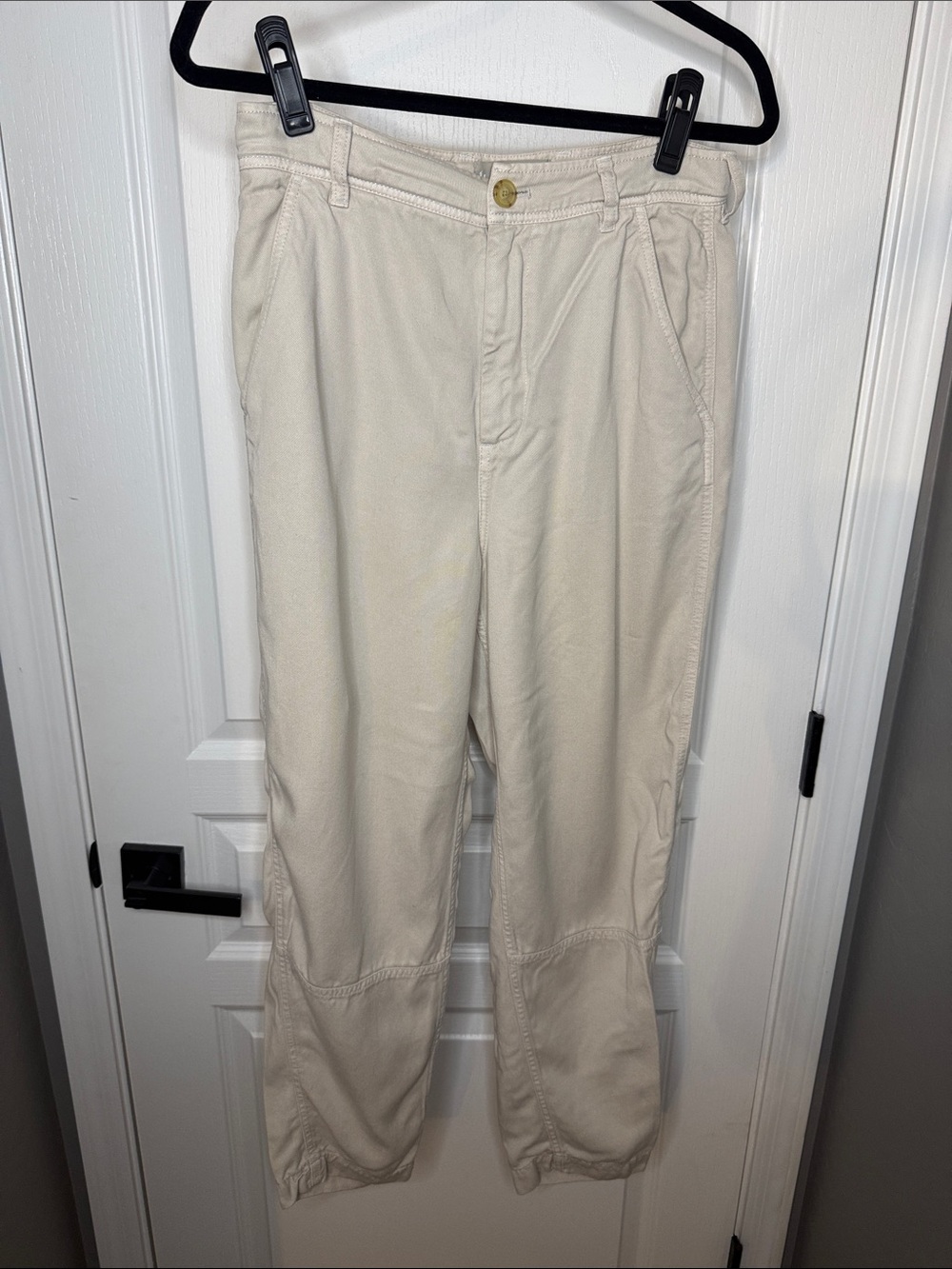 Everlane Cream Straight-Leg Chinos